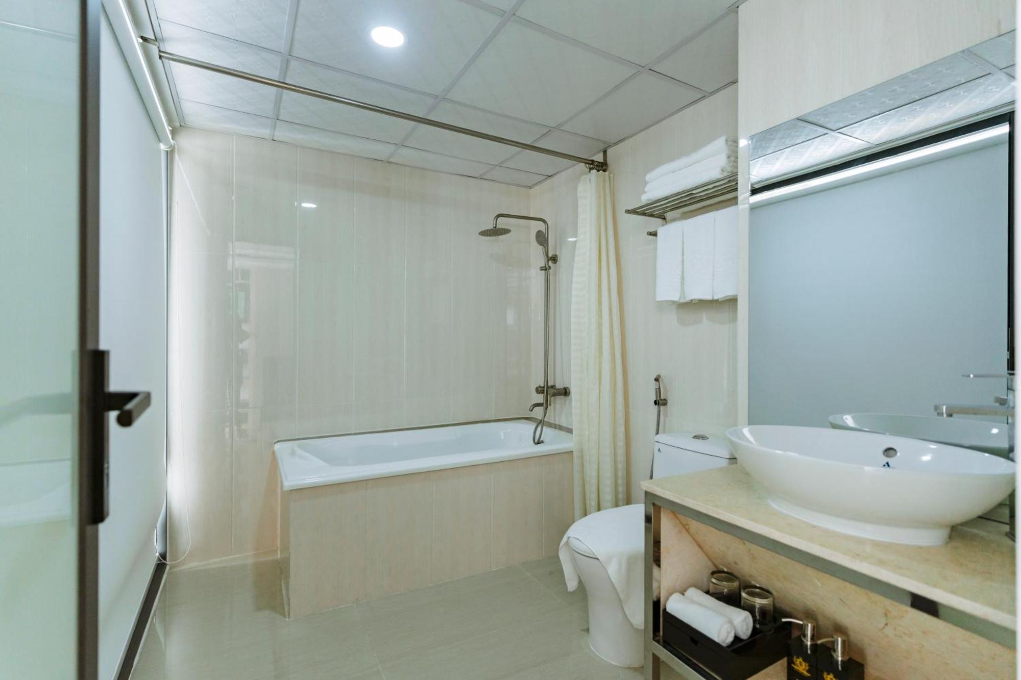 Napoleon Nha Trang Hotel Экстерьер фото