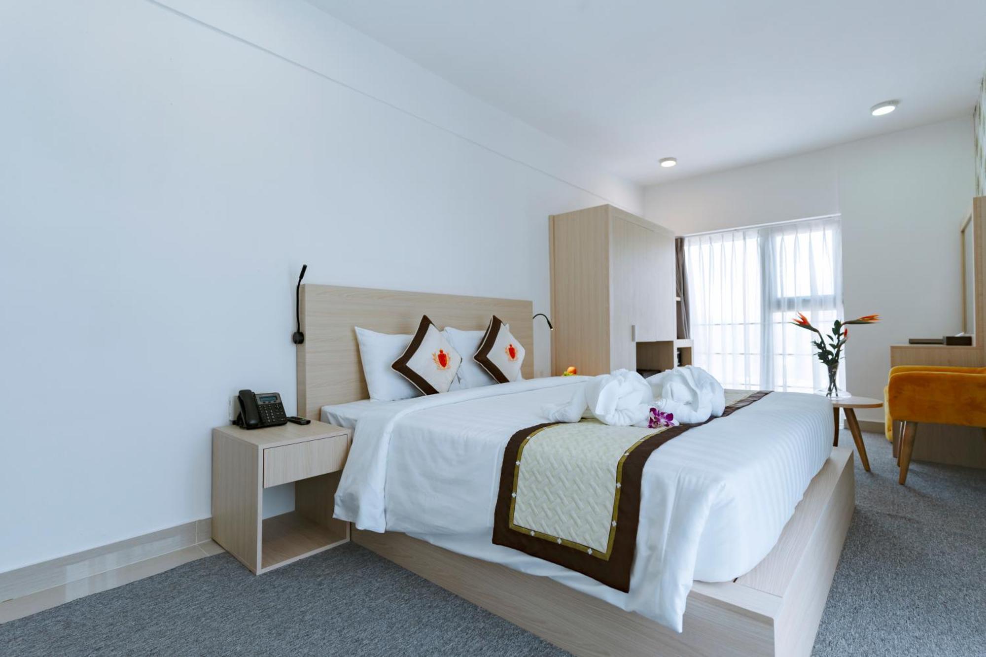 Napoleon Nha Trang Hotel Экстерьер фото