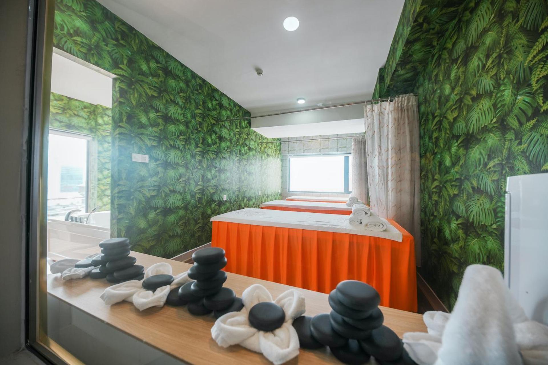 Napoleon Nha Trang Hotel Экстерьер фото