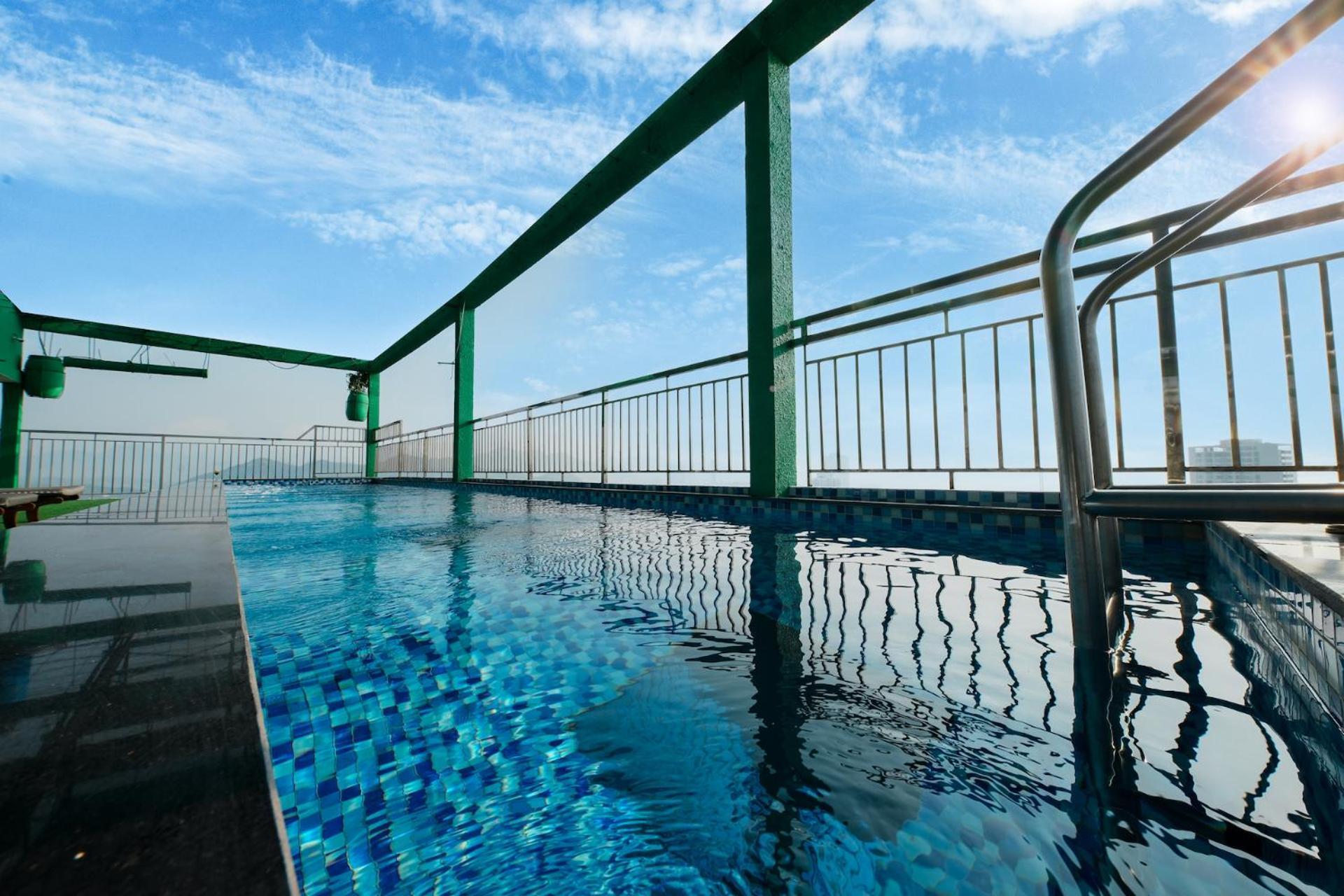 Napoleon Nha Trang Hotel Экстерьер фото